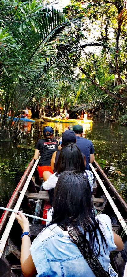 Отель Baan Glangsuan Bang Kobua Bang Chak Экстерьер фото